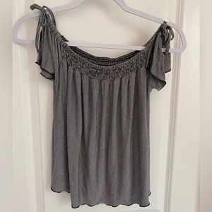 Navy&white striped off the shoulder American Eagle shirt. Tie detail on sleeves.